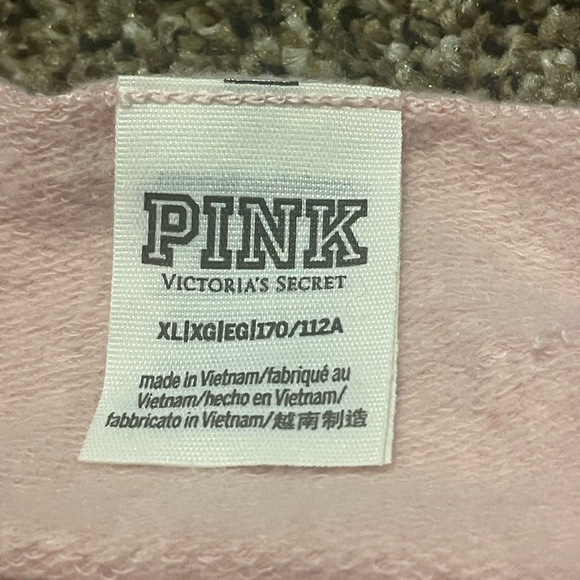 Offshoulder PINK pullover - Picture 2 of 3